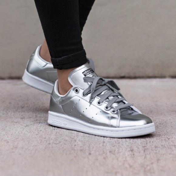 adidas stan smith silver metallic